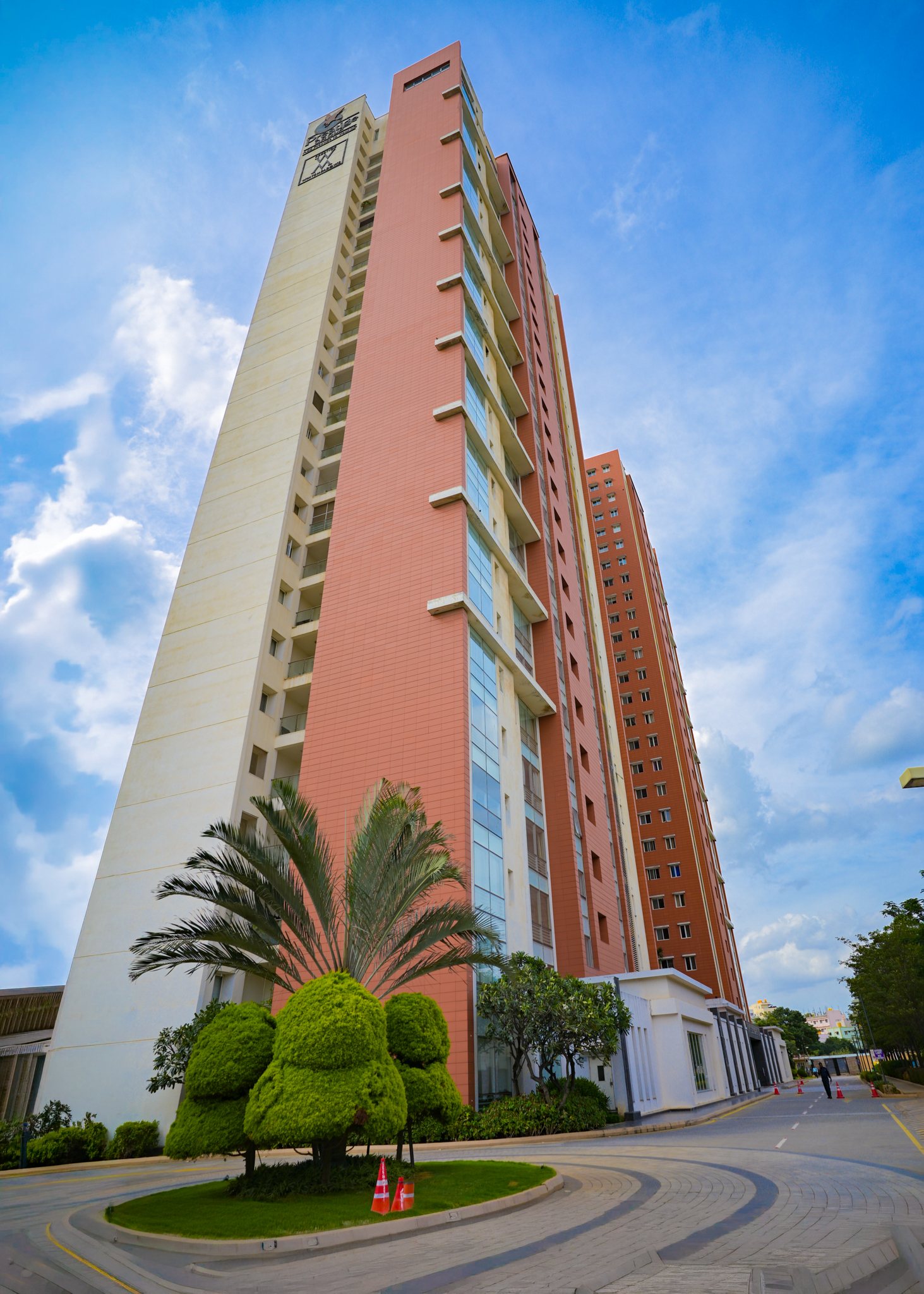 Contemporary Vertical Structure